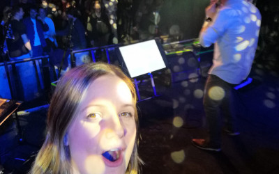 Team building entertainment with a live karaoke band